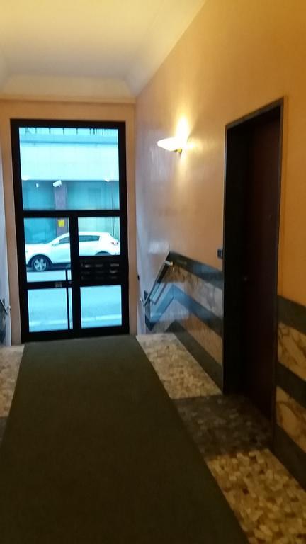 Livings Lazzaroni Milán